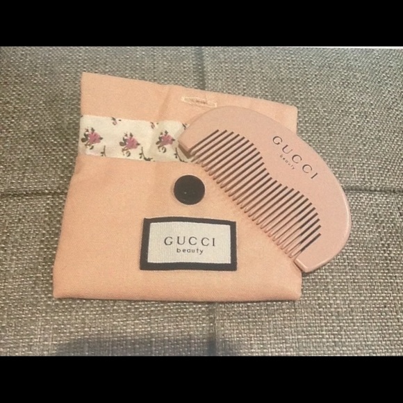 Comb Pink + Pouch +No Box NWOT - Picture 2 of 5